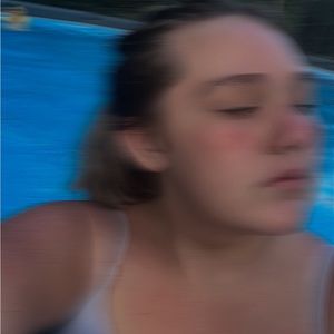 Meet your Posher, Hope